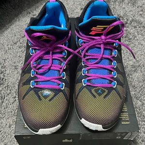 Gently worn jordan cp3.viii ae size 8 mens